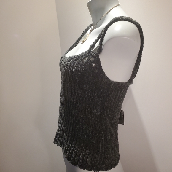 Large Crochet Tank Top - Picture 4 of 6